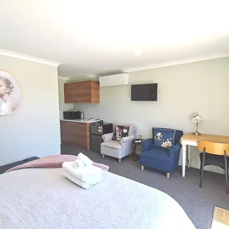 Alice Garden Villa Lake Tekapo Exterior photo