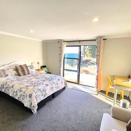 Alice Garden Villa Lake Tekapo Exterior photo