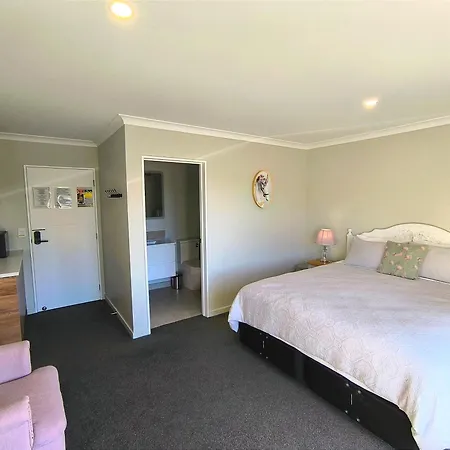 Alice Garden Villa Lake Tekapo Exterior photo